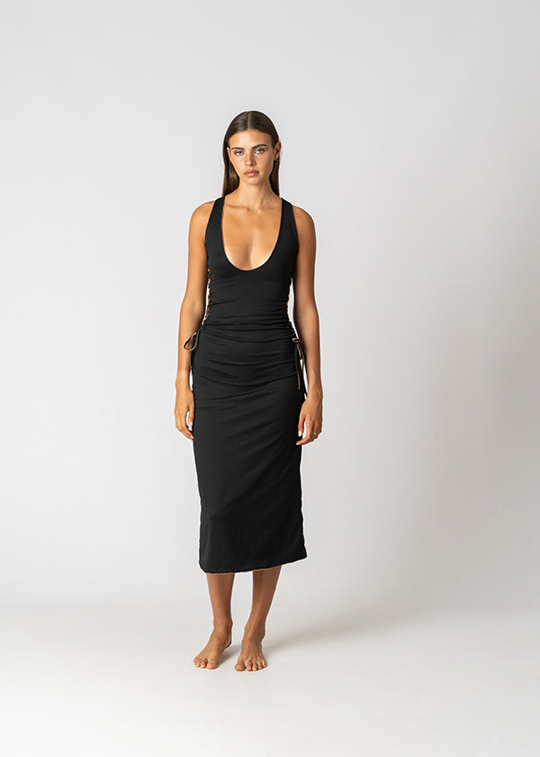 AQUINA in Reversible Black & Brown Bamboo
